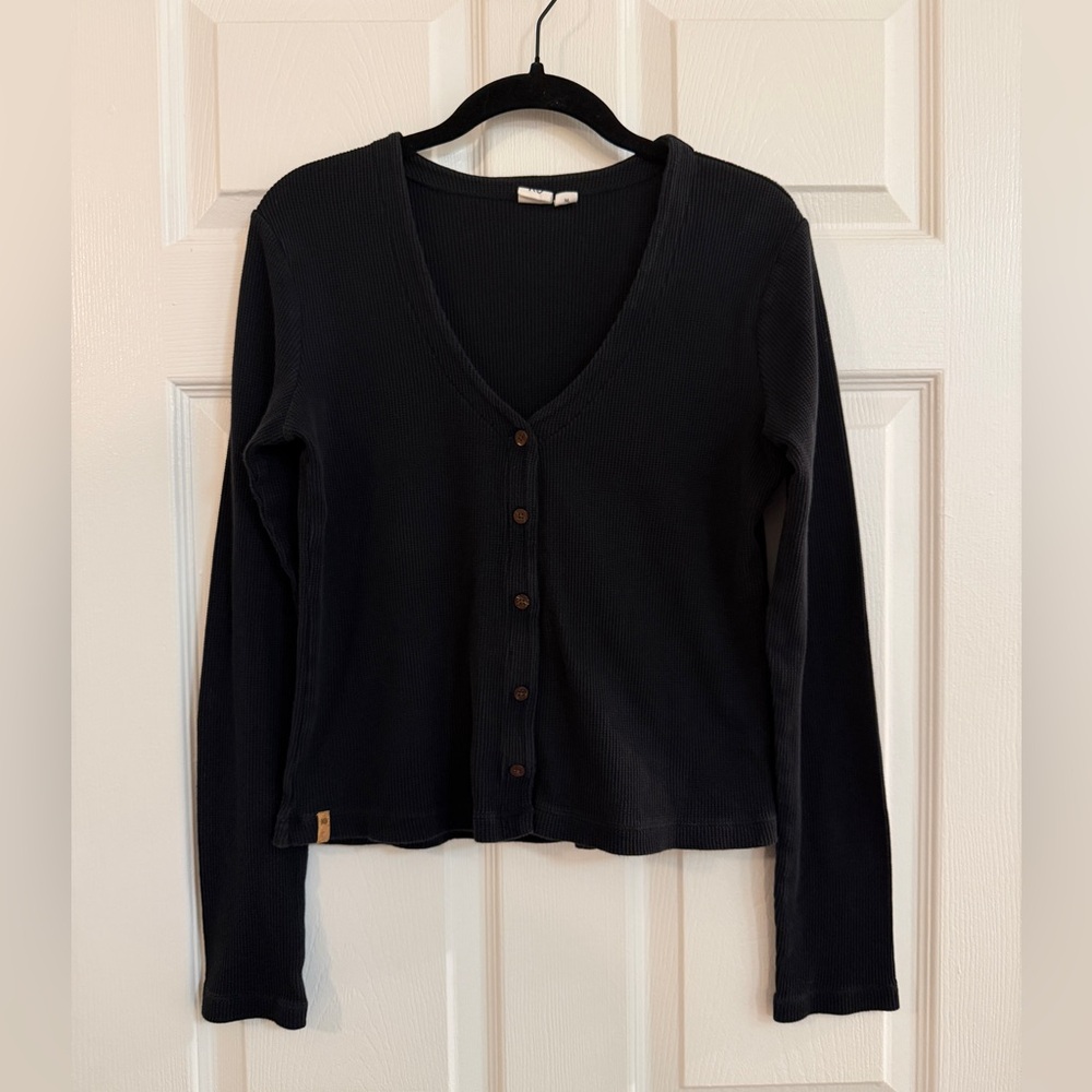 Tentree ‘Treewaffle’ Black Button Front Long Sleeve Waffle Knit Tee - Women’s M